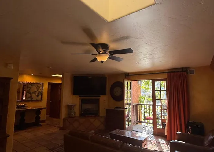 Avila La Fonda Hotel